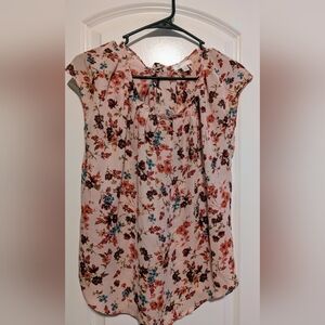 Lauren Conrad Floral Tie Back Blouse • Size M